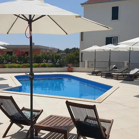 Apartmani Mariela Apartment Maslinica